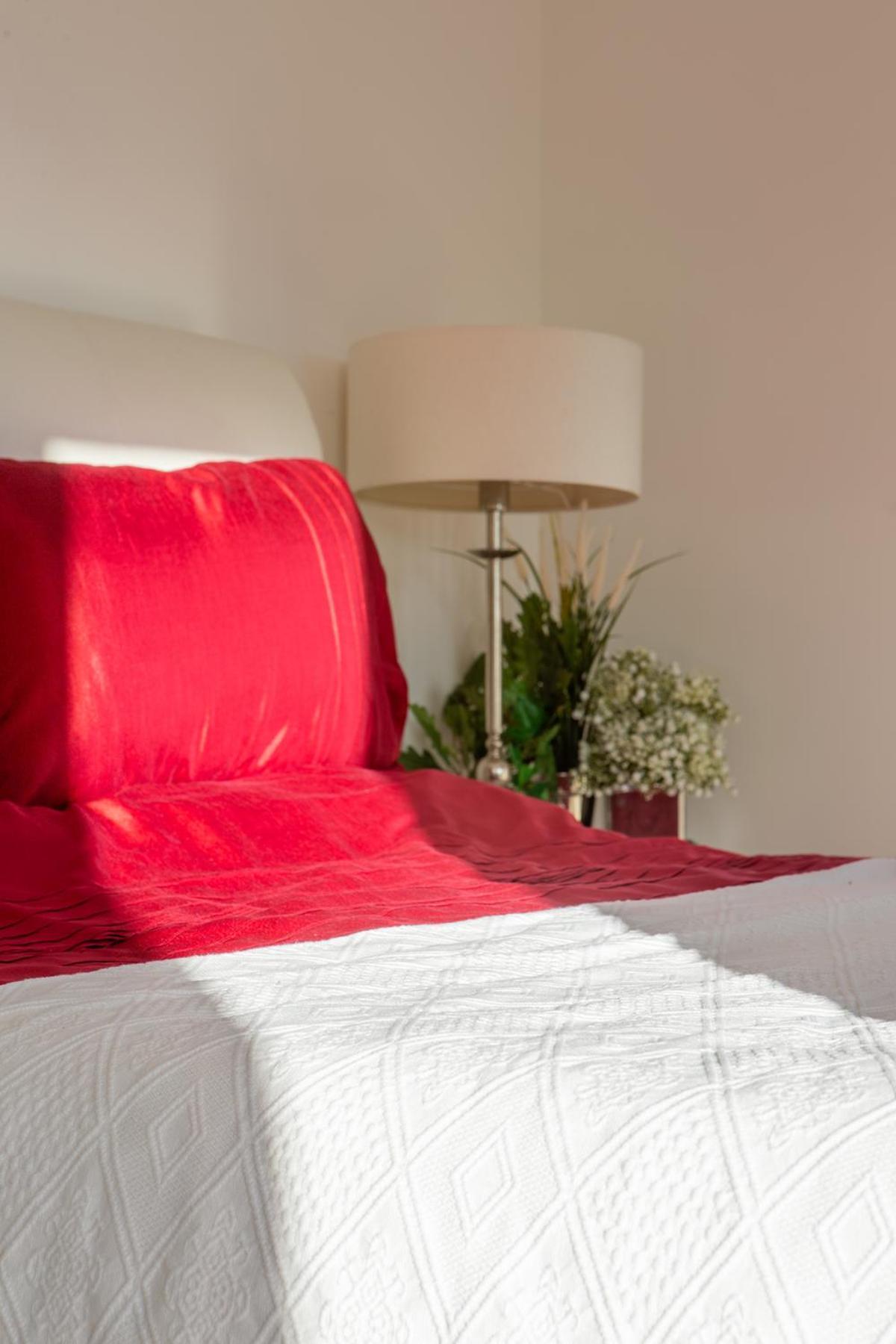 The Retreat, Sauna & Hot Tub, Charming & Cosy Gem ブランドフォード・フォーラム エクステリア 写真