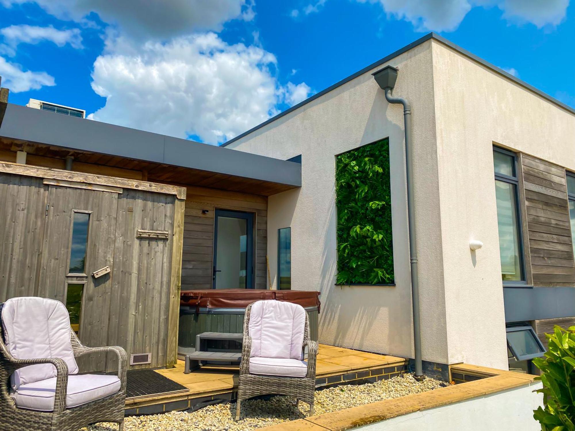The Retreat, Sauna & Hot Tub, Charming & Cosy Gem ブランドフォード・フォーラム エクステリア 写真